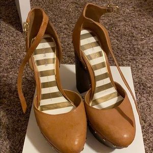 Gianni Bini Chunky Heels